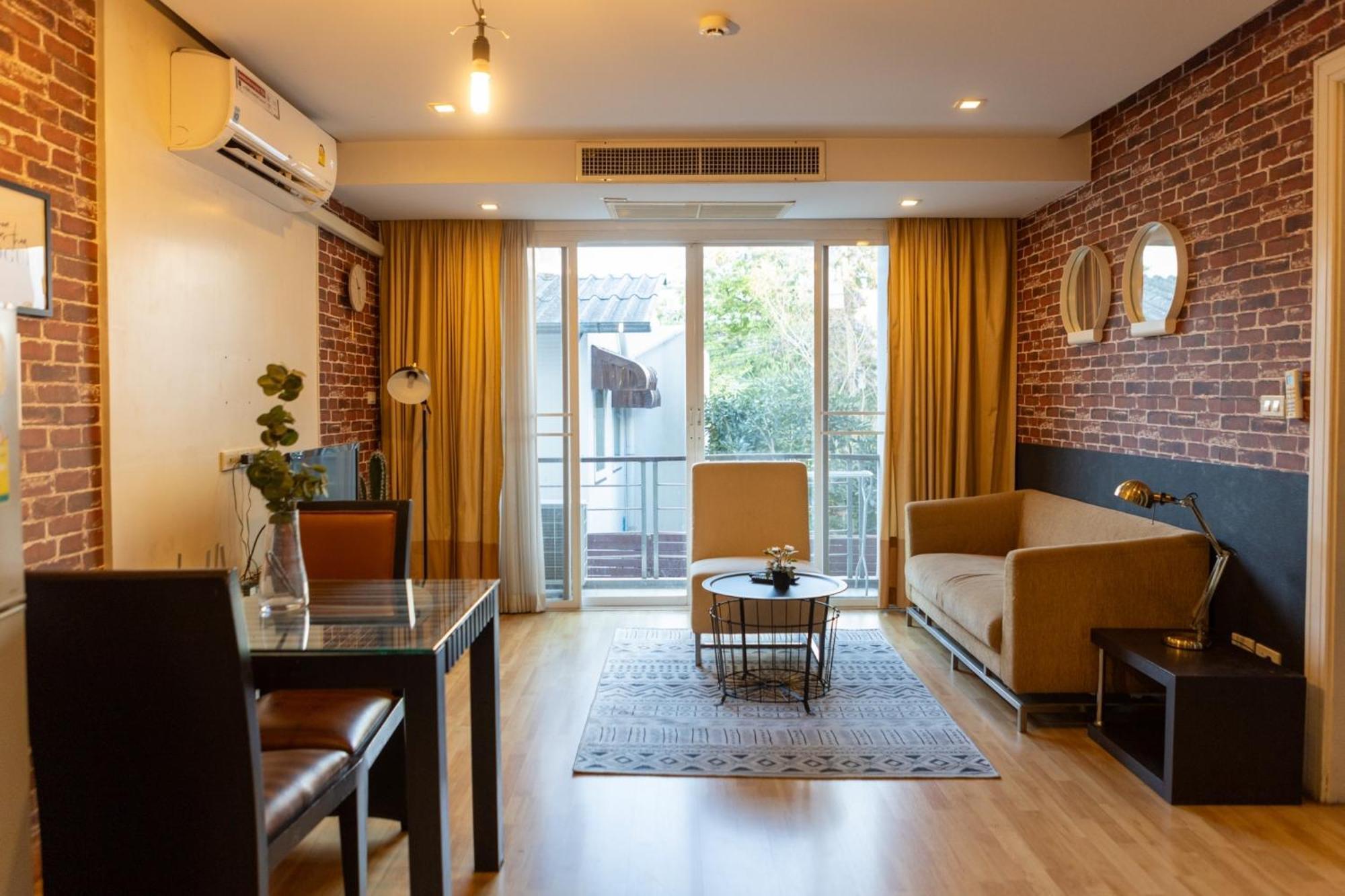Go Inn Thonglor Bangkok Ngoại thất bức ảnh